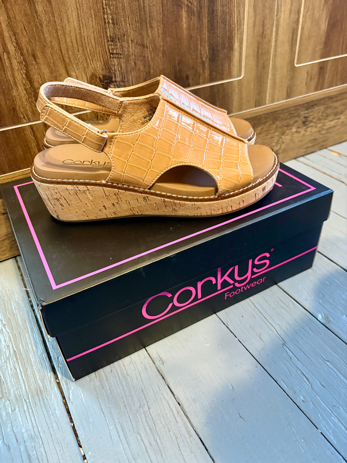 Caramel Patent Croco Wedge