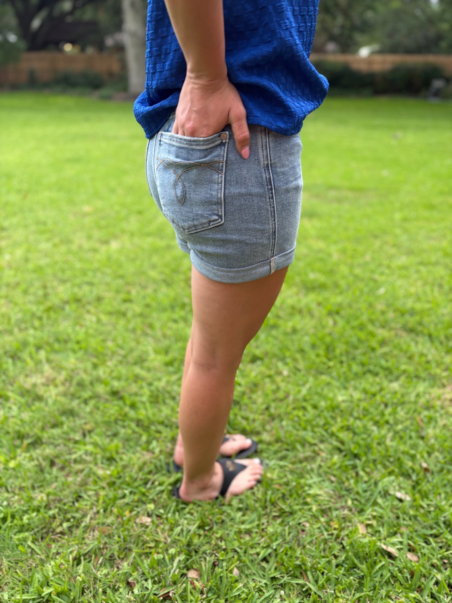 Tiff Light Wash Cuffed Denim Shorts By Judy Blue