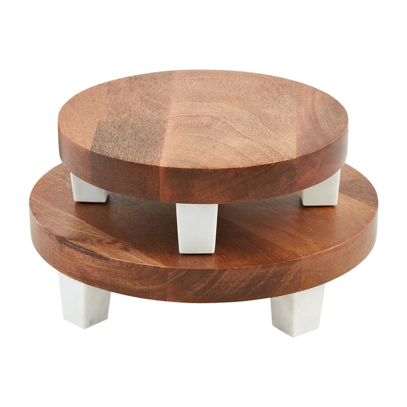 Footed Mable Risers