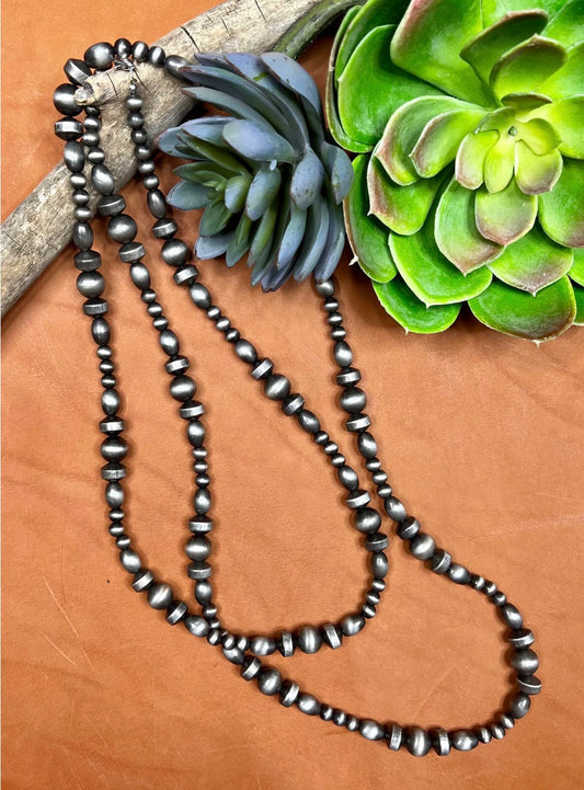 Amarillo Long Necklace