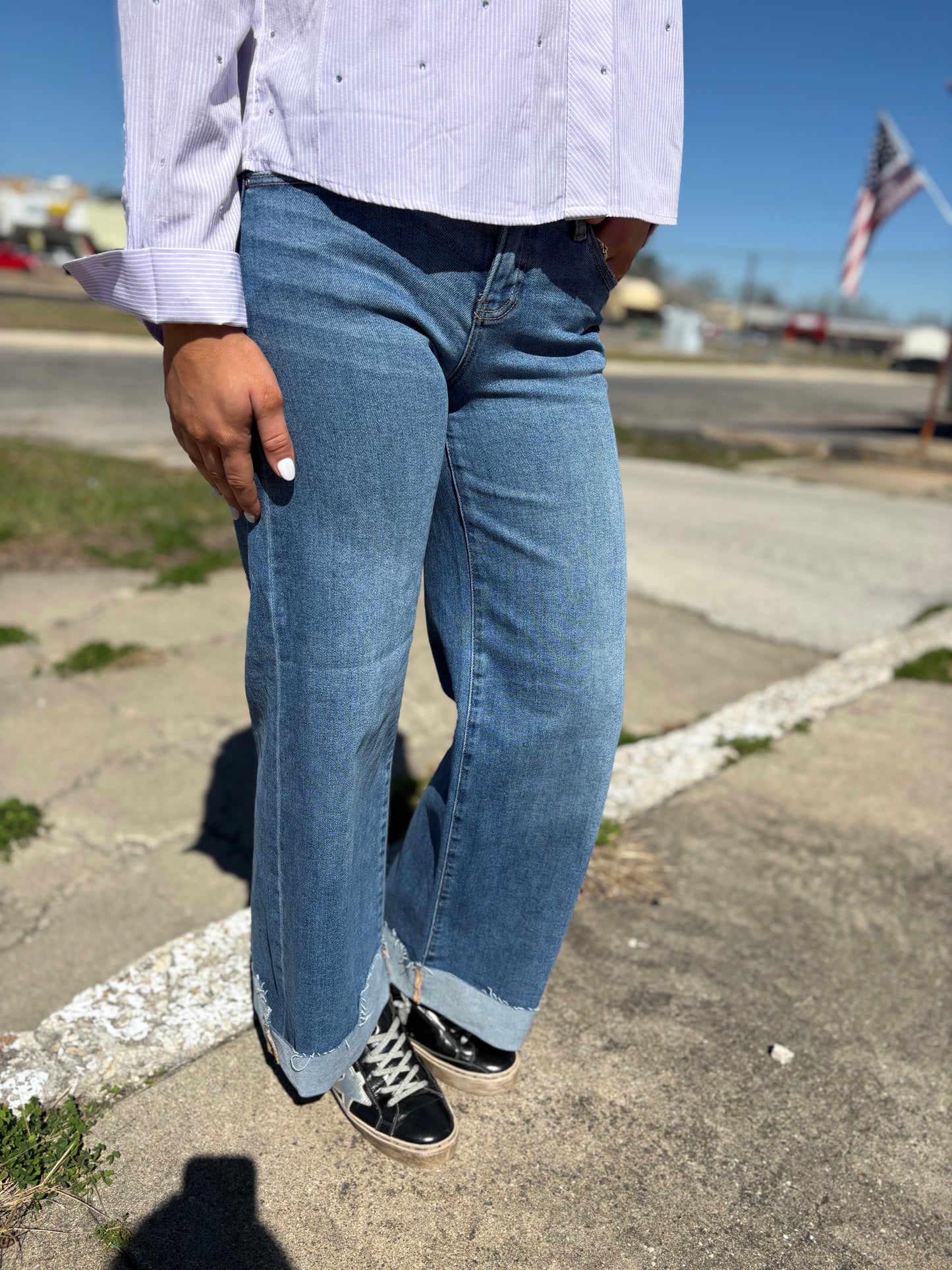 Easy Fit Light Wash Denim