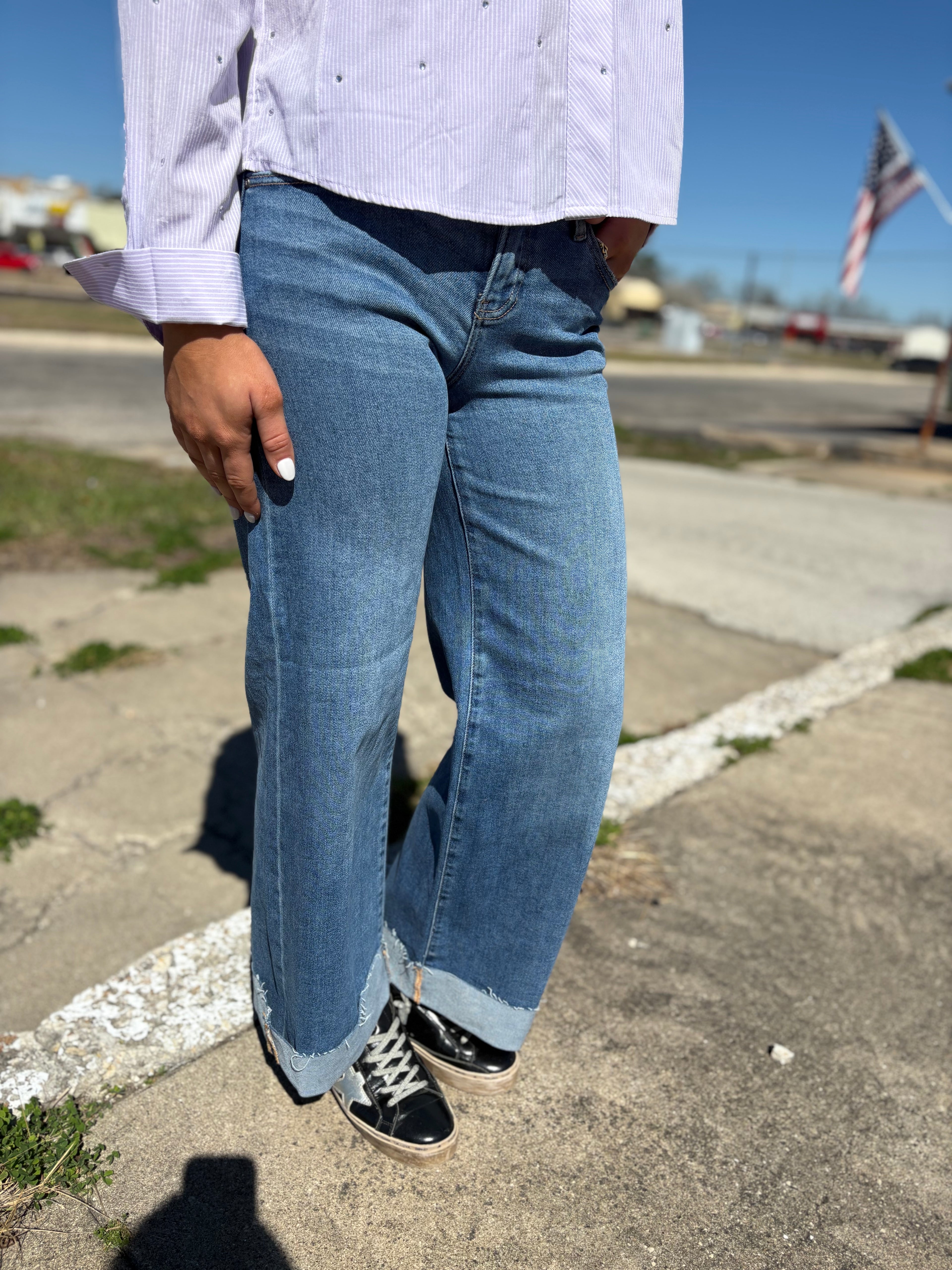 Easy Fit Light Wash Denim