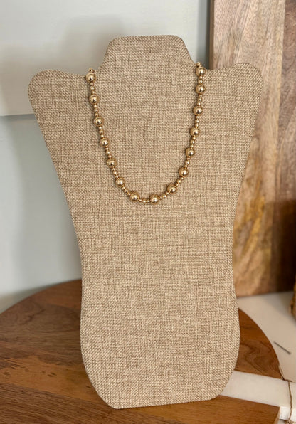 Robbin Gold Necklace