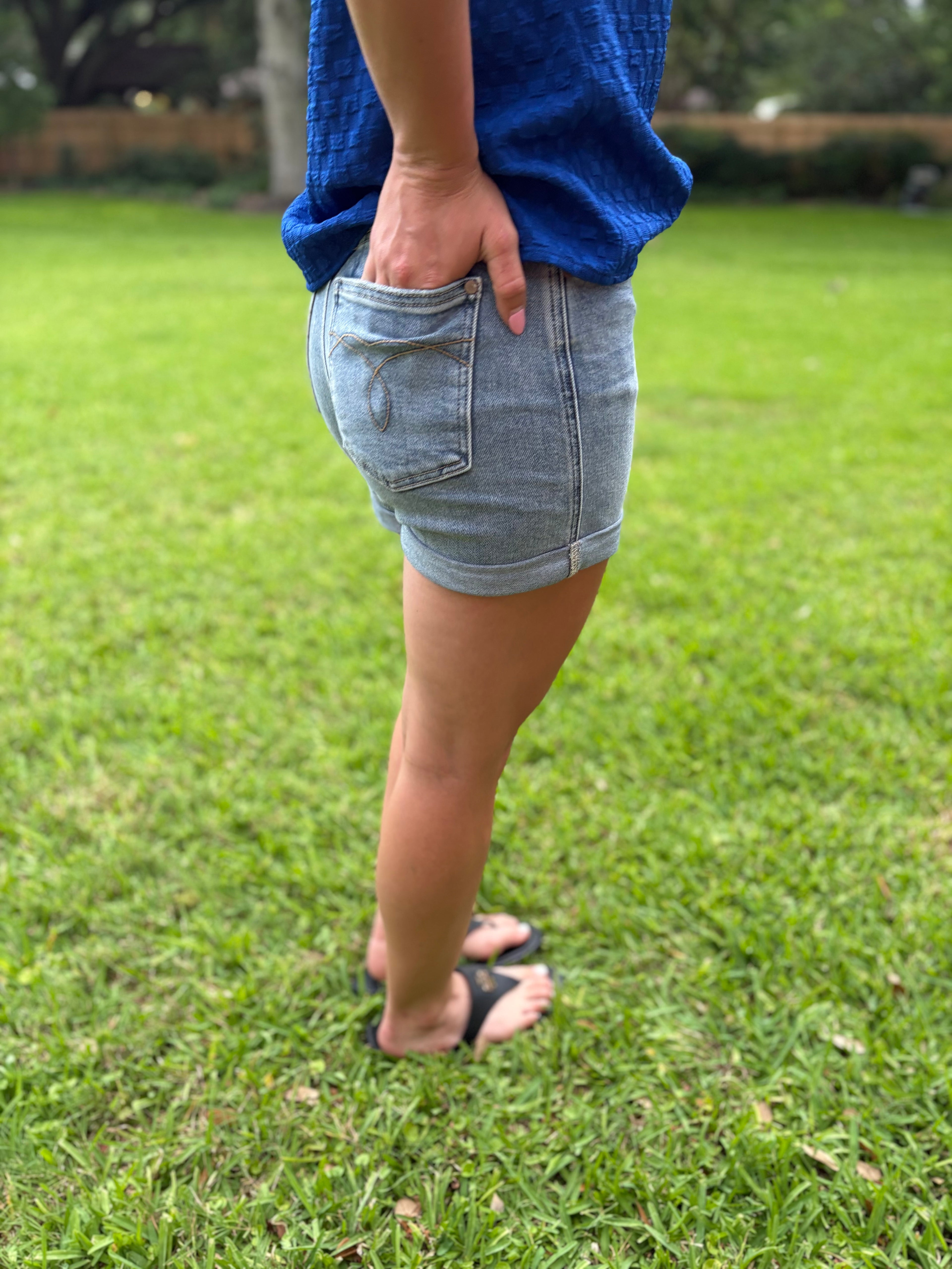 Tiff Light Wash Cuffed Denim Shorts By Judy Blue