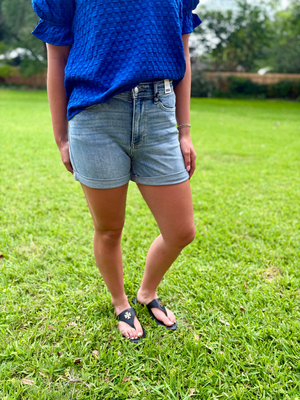 Tiff Light Wash Cuffed Denim Shorts By Judy Blue